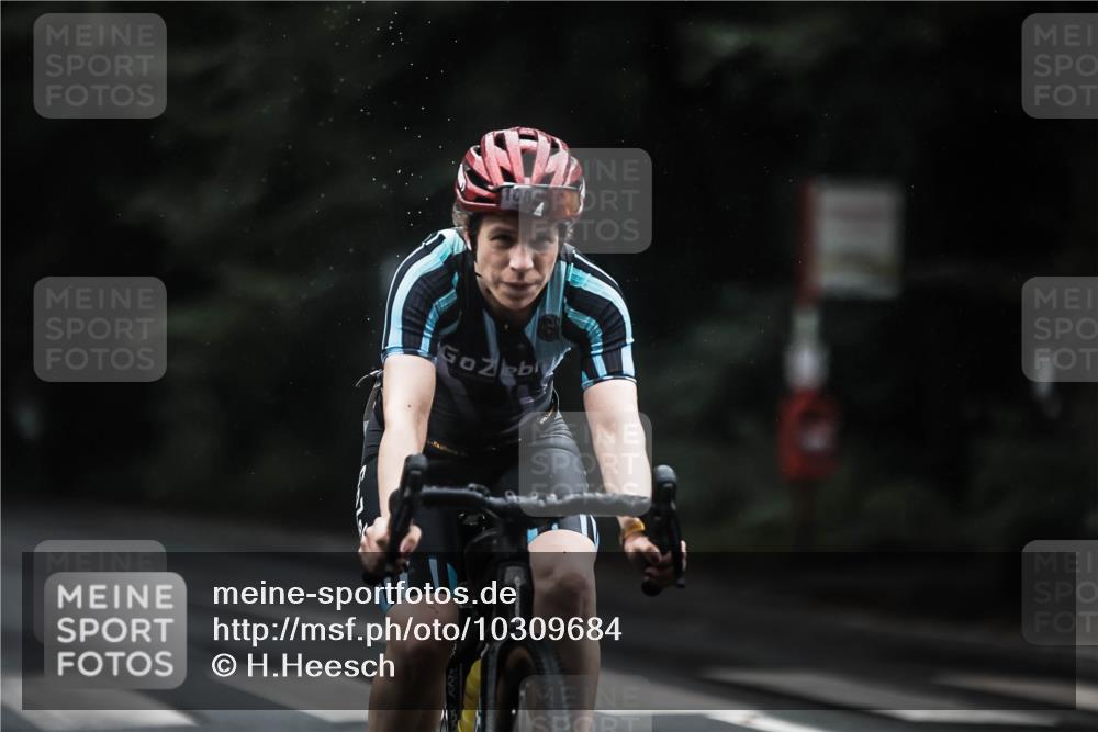 13.09.2026 - Stadtparktriathlon H.Heesch http://msf.ph/oto/10309684 13.09.2026 12:49:39 Radfahren 1086, 1147, 1161, 1184, 1244, 1284 meine-sportfotos.de