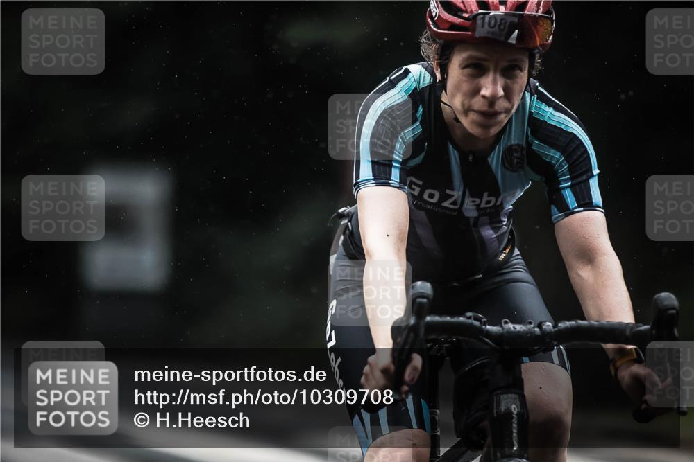 13.09.2026 - Stadtparktriathlon H.Heesch http://msf.ph/oto/10309708 13.09.2026 12:49:40 Radfahren 1086, 1147, 1161, 1244, 1281, 1284 meine-sportfotos.de