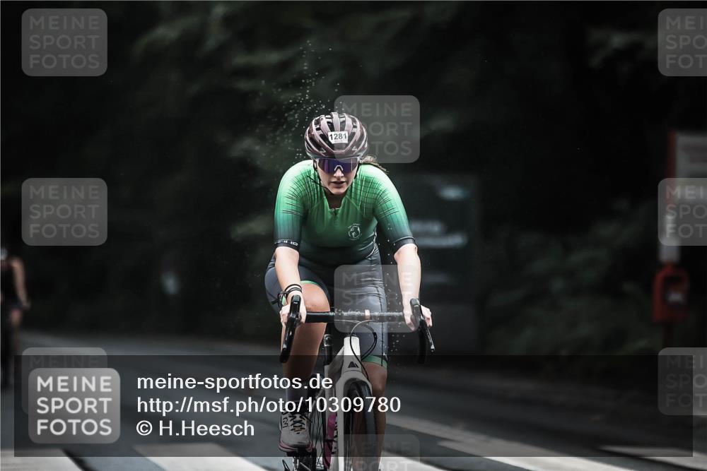 13.09.2026 - Stadtparktriathlon H.Heesch http://msf.ph/oto/10309780 13.09.2026 12:49:46 Radfahren 1085, 1161, 1281 meine-sportfotos.de