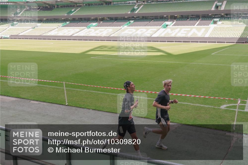 13.09.2026 - 21. swb-Marathon Bremen Michael Burmester http://msf.ph/oto/10309820 13.09.2026 12:43:38 Laufen im Stadion 439, 623, 678, 681, 749, 819, 969, 1009, 1223, 1224, 1372, 1498, 1562, 1619, 1712, 1745, 1770, 1879, 1921, 2098, 2207, 2651, 2683, 3251, 3368, 3500, 3584, 3688, 4096, 4118, 4739, 4847, 4904, 5143, 5199, 5316, 5369, 5601, 5663, 5776, 5828, 6359, 6579, 6929, 6973, 6991, 7015, 7170, 7841, 7950, 8028, 8311, 8383, 8689, 8749, 8850, 8994, 9120, 9137, 9153, 9200, 9233, 9533, 9849, 13063, 13237, 126, 371, 453, 603, 640, 650, 671, 735, 744, 807, 862, 912, 1136, 1336, 5912 meine-sportfotos.de