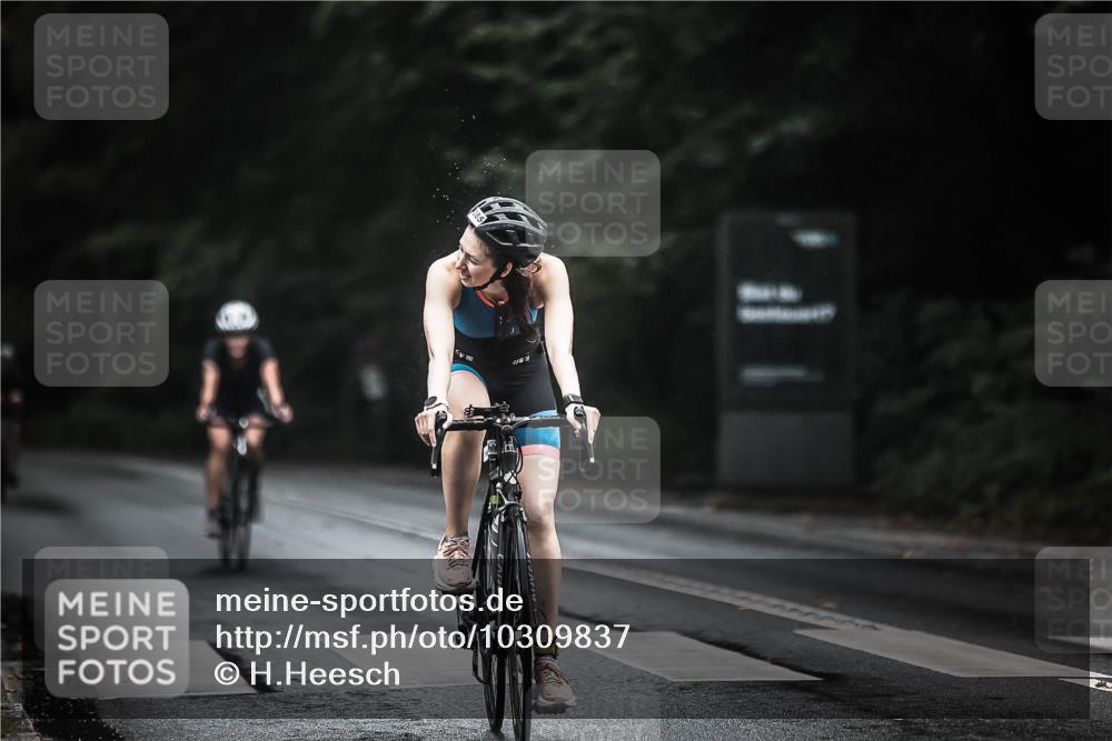 13.09.2026 - Stadtparktriathlon H.Heesch http://msf.ph/oto/10309837 13.09.2026 12:49:50 Radfahren 1070, 1085, 1089, 1281 meine-sportfotos.de