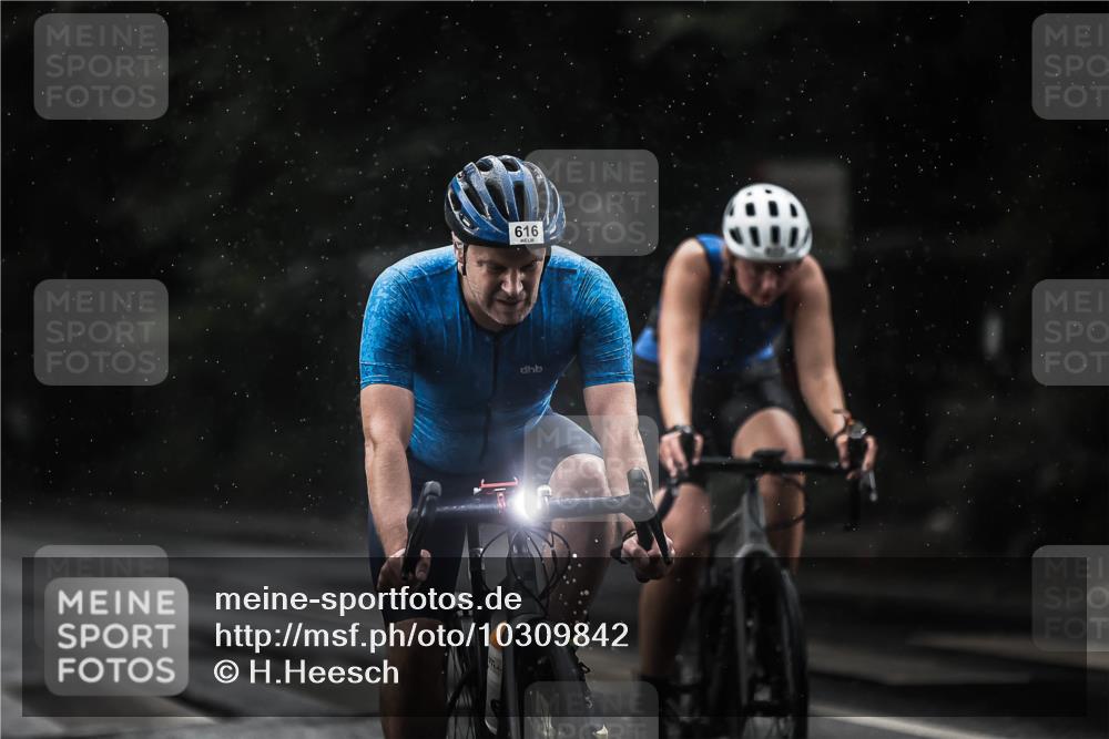 13.09.2026 - Stadtparktriathlon H.Heesch http://msf.ph/oto/10309842 13.09.2026 11:43:00 Radfahren 726, 729, 758, 822 meine-sportfotos.de