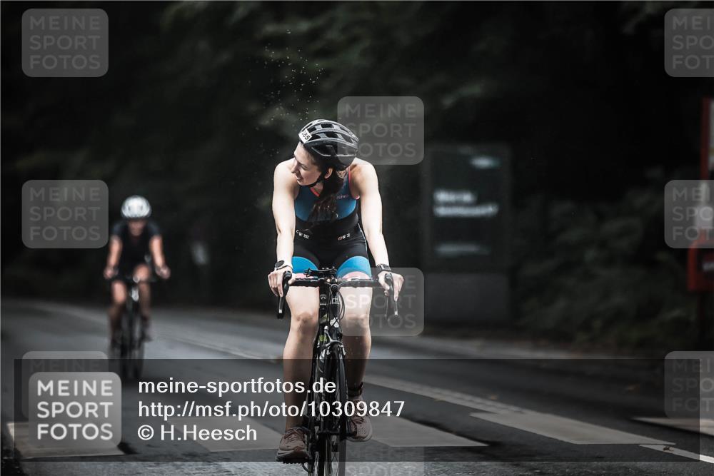 13.09.2026 - Stadtparktriathlon H.Heesch http://msf.ph/oto/10309847 13.09.2026 12:49:50 Radfahren 1070, 1085, 1089, 1281 meine-sportfotos.de