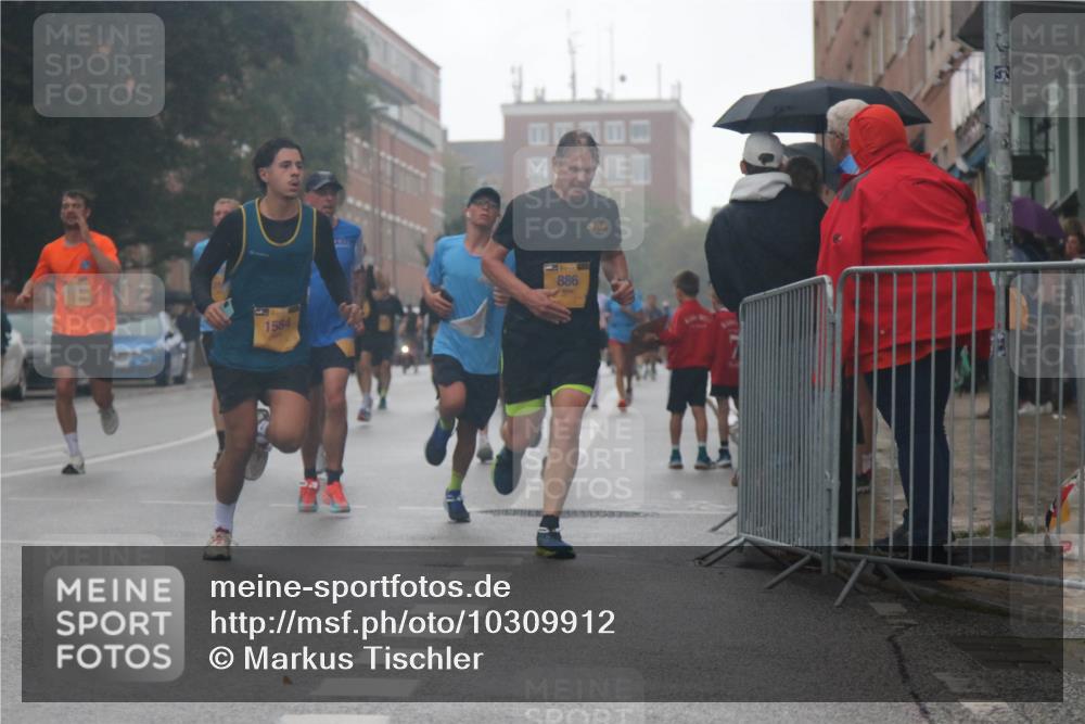 13.09.2026 - Kiel Lauf Markus Tischler http://msf.ph/oto/10309912 13.09.2026 10:35:01 Fleethörn 886, 1584 meine-sportfotos.de