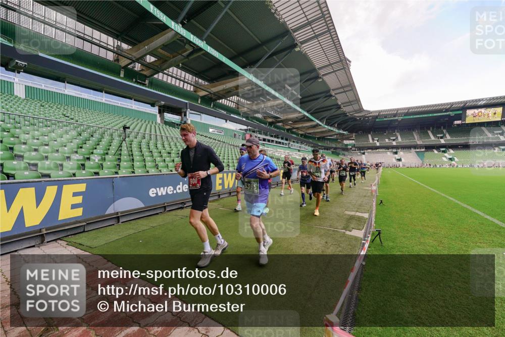 13.09.2026 - 21. swb-Marathon Bremen Michael Burmester http://msf.ph/oto/10310006 13.09.2026 13:07:13 Laufen im Stadion 109, 132, 156, 217, 287, 303, 310, 372, 430, 454, 489, 578, 607, 613, 682, 716, 784, 800, 808, 809, 831, 834, 846, 911, 922, 1083, 1173, 1189, 1205, 1210, 1274, 1322, 1364, 1365, 1369, 1387, 1395, 1437, 1532, 1533, 1545, 1574, 1581, 1600, 1823, 1831, 1841, 1848, 1854, 1871, 1909, 1926, 1938, 2003, 2070, 2076, 2090, 2219, 2275, 2283, 2310, 2318, 2355, 2356, 2393, 2405, 2440, 2492, 2565, 2611, 2699, 2707, 2721, 2731, 2755, 2802, 2818, 2831, 2866, 2902, 2911, 2949, 2960, 3055 meine-sportfotos.de