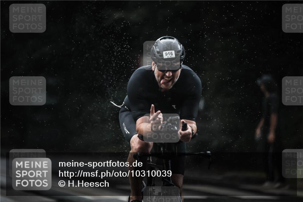 13.09.2026 - Stadtparktriathlon H.Heesch http://msf.ph/oto/10310039 13.09.2026 11:43:10 Radfahren 756, 758, 828, 908, 916, 924 meine-sportfotos.de