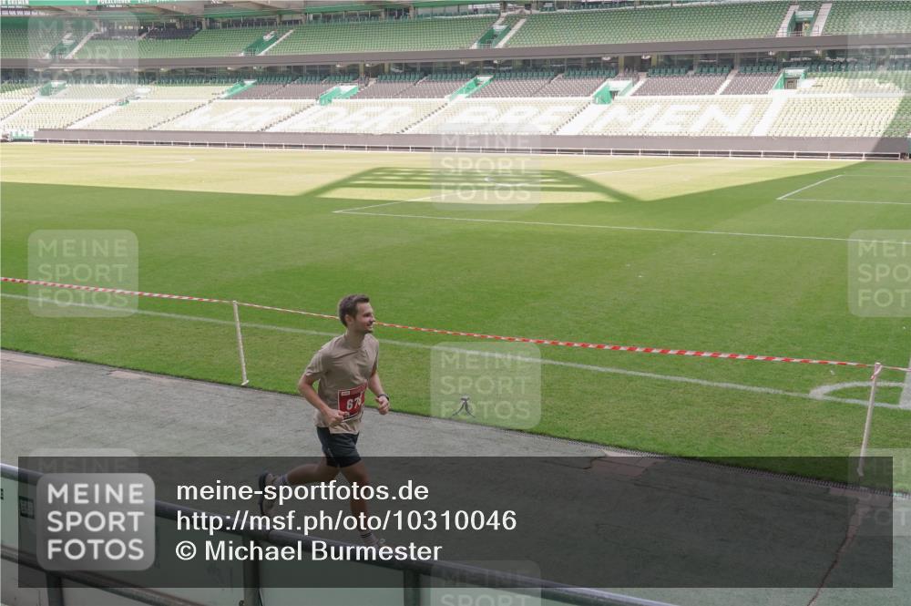 13.09.2026 - 21. swb-Marathon Bremen Michael Burmester http://msf.ph/oto/10310046 13.09.2026 12:44:12 Laufen im Stadion 339, 493, 623, 678, 681, 715, 819, 969, 1223, 1224, 1264, 1301, 1335, 1372, 1498, 1562, 1696, 1745, 1770, 1879, 1921, 1937, 1975, 2098, 2651, 2683, 3251, 3500, 3584, 3688, 4096, 4118, 4328, 4739, 4904, 5143, 5199, 5316, 5369, 5601, 5663, 5776, 5996, 6359, 6579, 6973, 7015, 7170, 7206, 7265, 7715, 7841, 7950, 8028, 8689, 8749, 8850, 8994, 9137, 9153, 9200, 9233, 9533, 9849, 13063, 13168, 13237, 126, 371, 453, 603, 640, 650, 671, 735, 744, 862, 912, 957, 1136, 1336, 1411 meine-sportfotos.de