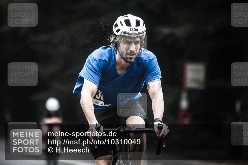 13.09.2026 - Stadtparktriathlon H.Heesch http://msf.ph/oto/10310049 13.09.2026 12:50:00 Radfahren 1089, 1177, 1210, 1276, 1300 meine-sportfotos.de