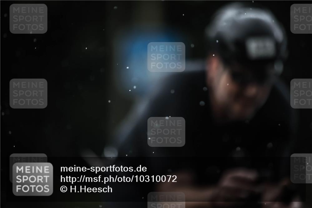 13.09.2026 - Stadtparktriathlon H.Heesch http://msf.ph/oto/10310072 13.09.2026 11:43:11 Radfahren 756, 758, 828, 908, 916, 924 meine-sportfotos.de