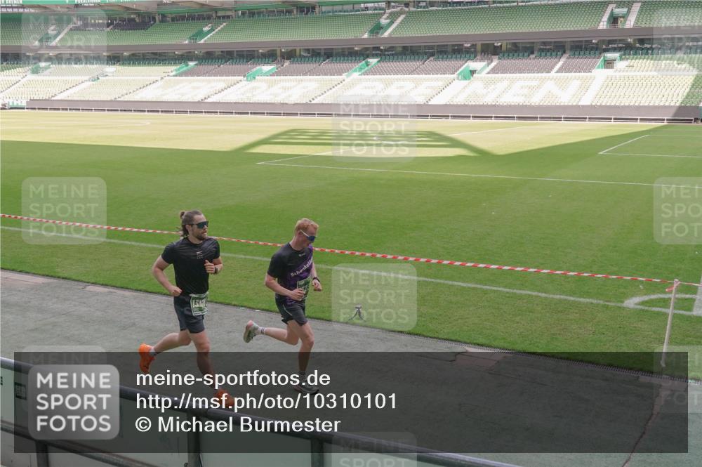 13.09.2026 - 21. swb-Marathon Bremen Michael Burmester http://msf.ph/oto/10310101 13.09.2026 12:44:22 Laufen im Stadion 339, 493, 623, 678, 681, 715, 819, 969, 1264, 1301, 1335, 1372, 1498, 1562, 1696, 1770, 1921, 1937, 1975, 2098, 2651, 2683, 3092, 3251, 3500, 3584, 3609, 3688, 4096, 4118, 4328, 4739, 4904, 5143, 5199, 5316, 5369, 5601, 5663, 5776, 5996, 6359, 6579, 6973, 7015, 7170, 7206, 7265, 7715, 7841, 7950, 8028, 8689, 8749, 8850, 9137, 9153, 9200, 9233, 9583, 9849, 13063, 13168, 13237, 126, 371, 453, 603, 640, 650, 671, 735, 744, 862, 912, 957, 1136, 1336, 1411, 1822 meine-sportfotos.de