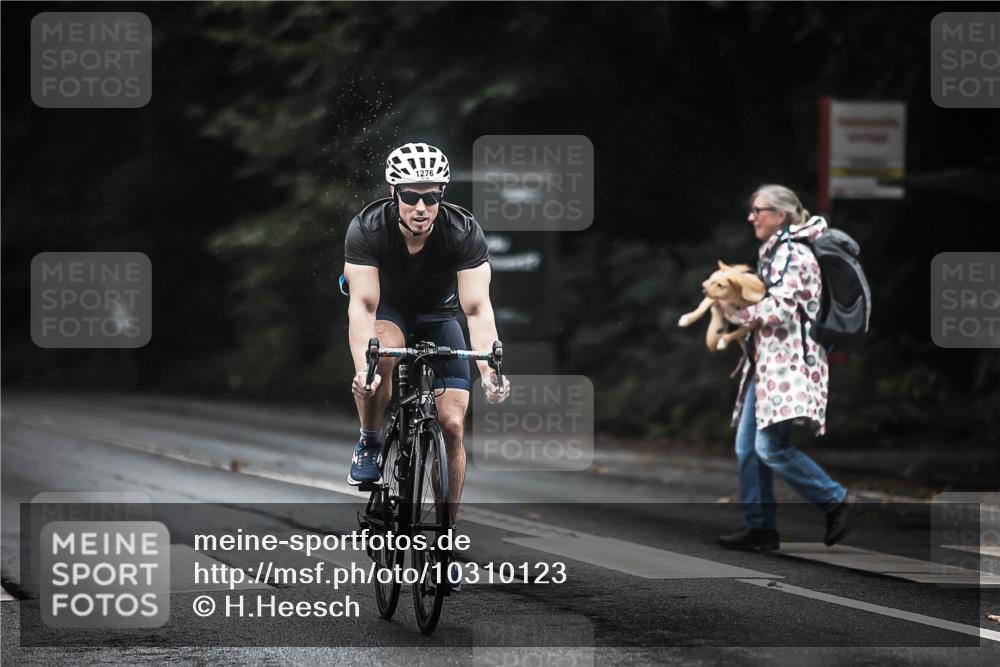 13.09.2026 - Stadtparktriathlon H.Heesch http://msf.ph/oto/10310123 13.09.2026 12:50:04 Radfahren 1177, 1210, 1276, 1300 meine-sportfotos.de