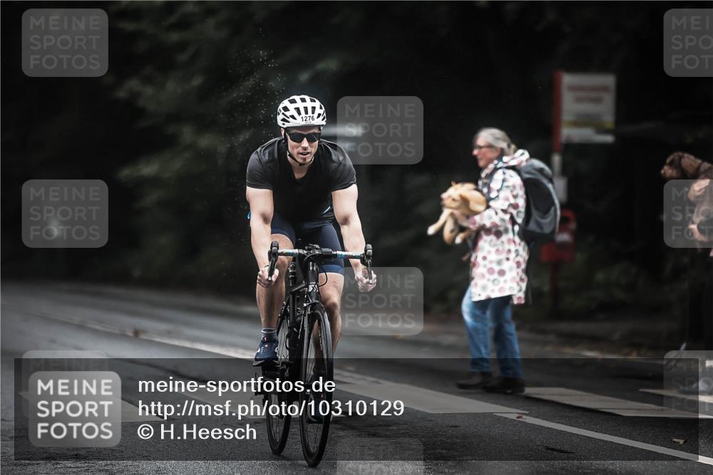 13.09.2026 - Stadtparktriathlon H.Heesch http://msf.ph/oto/10310129 13.09.2026 12:50:04 Radfahren 1177, 1210, 1276, 1300 meine-sportfotos.de