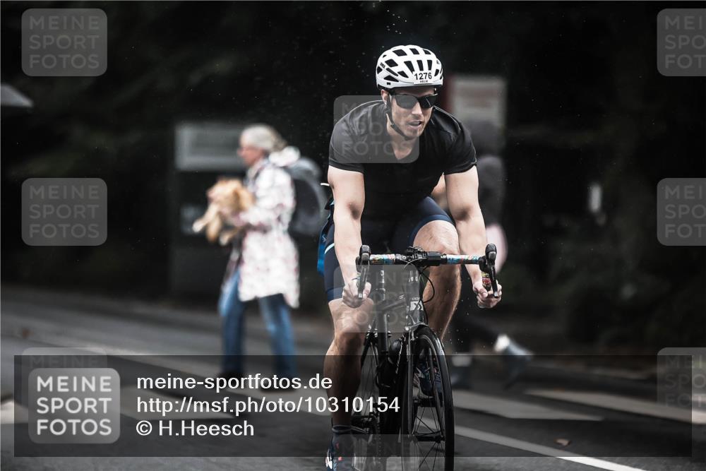 13.09.2026 - Stadtparktriathlon H.Heesch http://msf.ph/oto/10310154 13.09.2026 12:50:05 Radfahren 1177, 1210, 1276, 1300 meine-sportfotos.de