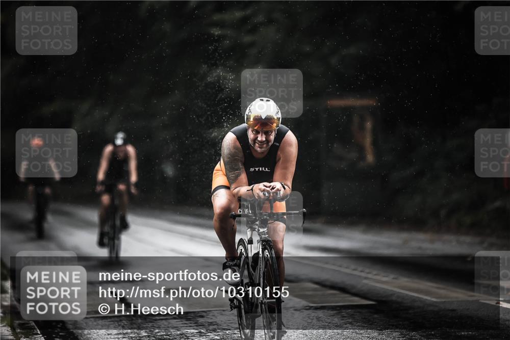 13.09.2026 - Stadtparktriathlon H.Heesch http://msf.ph/oto/10310155 13.09.2026 11:43:18 Radfahren 756, 828, 854, 914, 918 meine-sportfotos.de
