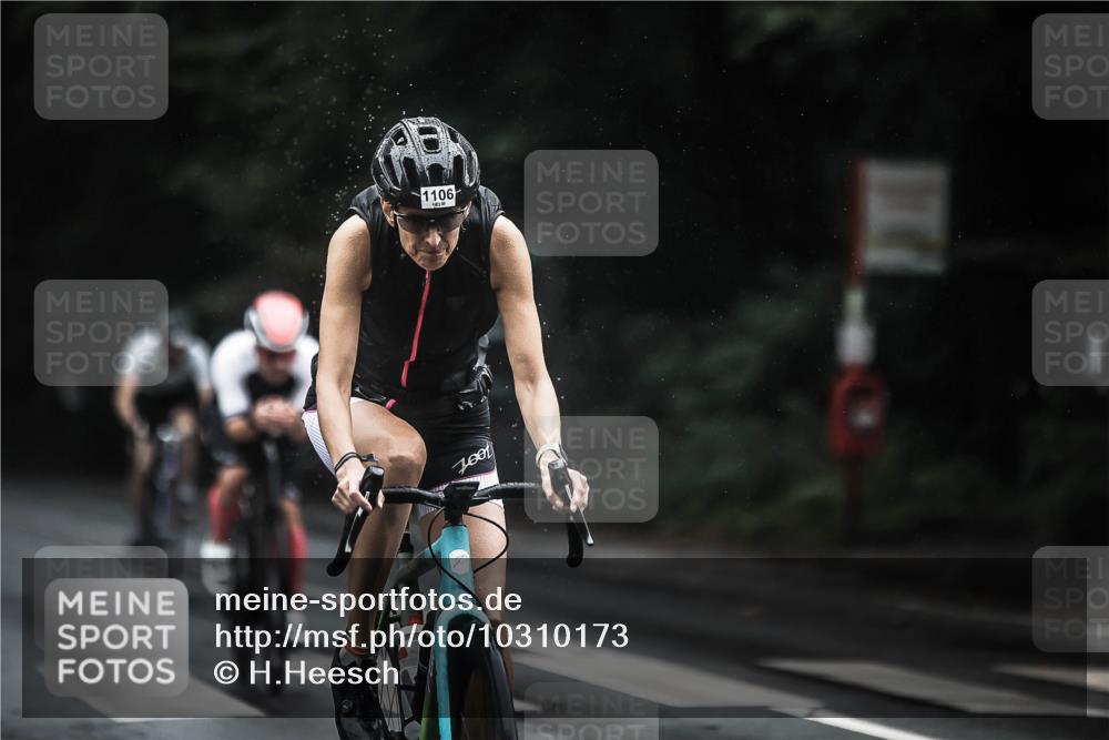 13.09.2026 - Stadtparktriathlon H.Heesch http://msf.ph/oto/10310173 13.09.2026 12:50:15 Radfahren 1080, 1106, 1249, 1264, 1301, 1306 meine-sportfotos.de
