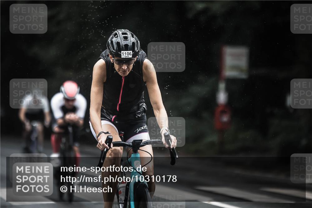 13.09.2026 - Stadtparktriathlon H.Heesch http://msf.ph/oto/10310178 13.09.2026 12:50:15 Radfahren 1080, 1106, 1249, 1264, 1301, 1306 meine-sportfotos.de
