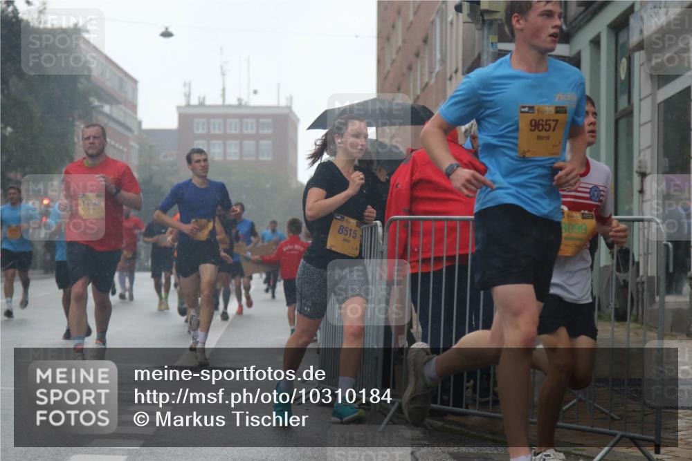 13.09.2026 - Kiel Lauf Markus Tischler http://msf.ph/oto/10310184 13.09.2026 10:35:29 Fleethörn 11748, 8515, 9657, 39, 3099 meine-sportfotos.de