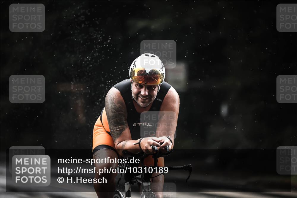 13.09.2026 - Stadtparktriathlon H.Heesch http://msf.ph/oto/10310189 13.09.2026 11:43:19 Radfahren 756, 828, 854, 914, 918 meine-sportfotos.de