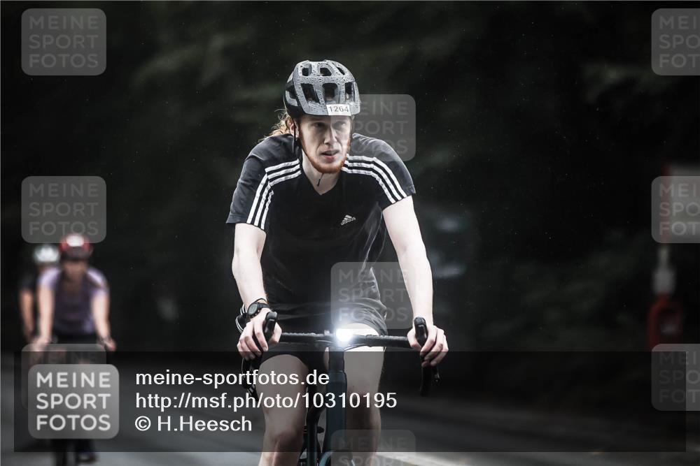 13.09.2026 - Stadtparktriathlon H.Heesch http://msf.ph/oto/10310195 13.09.2026 12:50:17 Radfahren 1080, 1094, 1106, 1144, 1249, 1264, 1301, 1306 meine-sportfotos.de