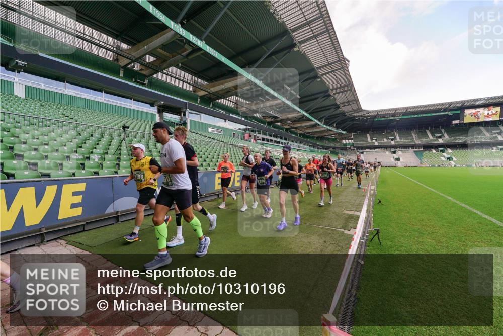 13.09.2026 - 21. swb-Marathon Bremen Michael Burmester http://msf.ph/oto/10310196 13.09.2026 13:07:35 Laufen im Stadion 109, 132, 156, 287, 303, 310, 372, 454, 489, 551, 578, 607, 613, 682, 716, 800, 808, 809, 831, 834, 846, 884, 911, 922, 1083, 1173, 1189, 1205, 1210, 1285, 1322, 1364, 1365, 1369, 1387, 1395, 1437, 1532, 1545, 1574, 1600, 1688, 1823, 1831, 1841, 1848, 1854, 1871, 1909, 1926, 1938, 2003, 2070, 2090, 2215, 2219, 2229, 2275, 2283, 2318, 2356, 2366, 2405, 2440, 2492, 2565, 2611, 2635, 2699, 2707, 2721, 2727, 2731, 2755, 2782, 2802, 2818, 2831, 2866, 2902, 2911, 2949, 2960 meine-sportfotos.de