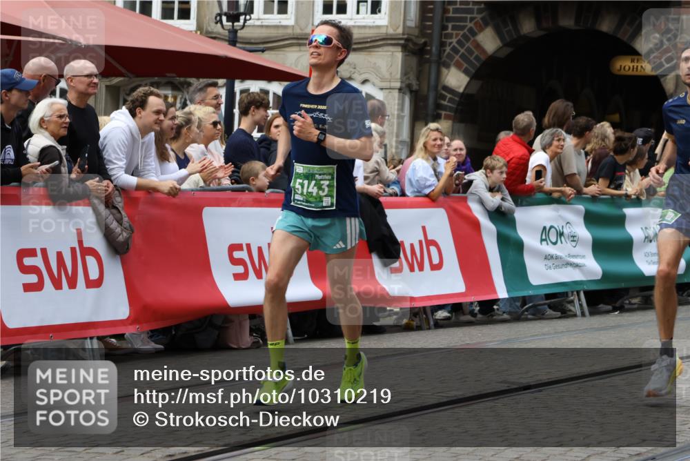 13.09.2026 - 21. swb-Marathon Bremen Strokosch-Dieckow http://msf.ph/oto/10310219 13.09.2026 13:03:40 Ziel 1372, 1950, 7206, 7478, 7715, 8028, 1587, 2889, 3500, 8096, 9642 meine-sportfotos.de