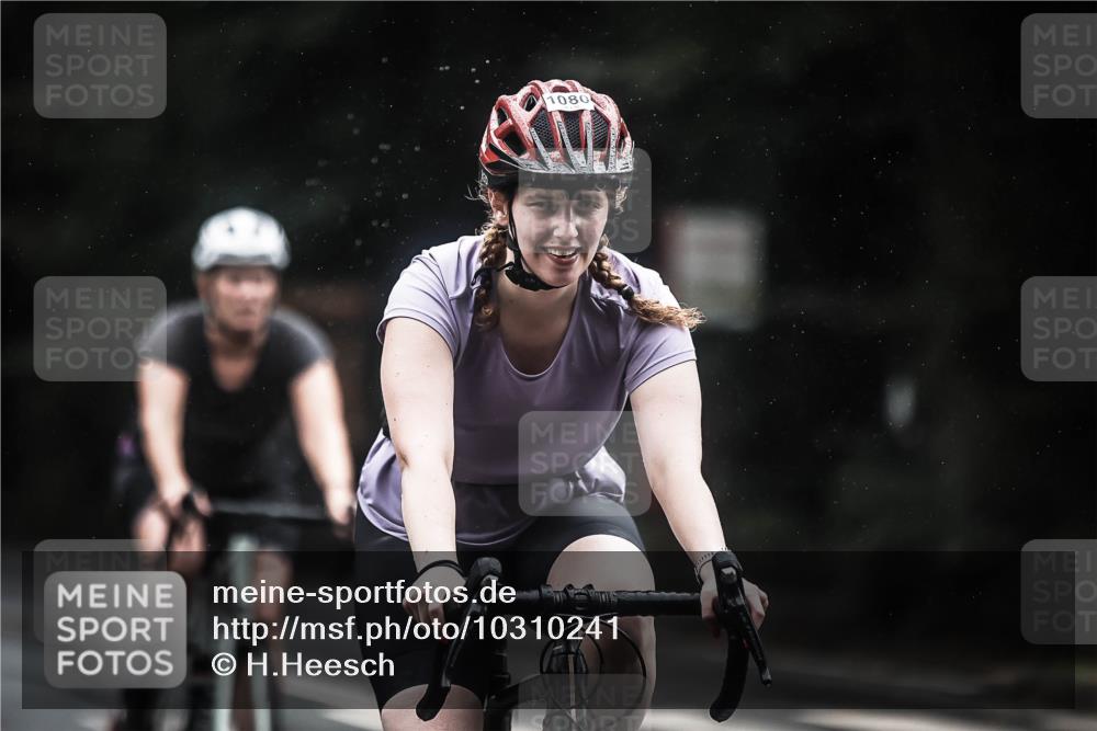 13.09.2026 - Stadtparktriathlon H.Heesch http://msf.ph/oto/10310241 13.09.2026 12:50:20 Radfahren 1080, 1094, 1106, 1144, 1150, 1249, 1264, 1301, 1306 meine-sportfotos.de