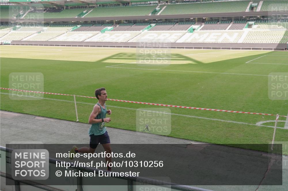13.09.2026 - 21. swb-Marathon Bremen Michael Burmester http://msf.ph/oto/10310256 13.09.2026 12:44:41 Laufen im Stadion 280, 339, 474, 493, 508, 623, 678, 681, 715, 788, 819, 969, 1264, 1301, 1335, 1372, 1498, 1696, 1770, 1937, 1975, 2020, 2098, 3092, 3271, 3500, 3609, 3688, 4118, 4328, 4739, 4904, 5092, 5143, 5199, 5369, 5601, 5776, 5996, 6359, 6579, 6973, 7015, 7170, 7206, 7265, 7478, 7715, 7841, 7950, 8028, 8054, 8096, 8689, 8850, 9070, 9129, 9137, 9153, 9233, 9306, 9583, 9642, 9849, 13063, 13168, 13237, 126, 371, 603, 640, 650, 671, 735, 744, 862, 912, 957, 1136, 1336, 1411, 1667, 1822 meine-sportfotos.de