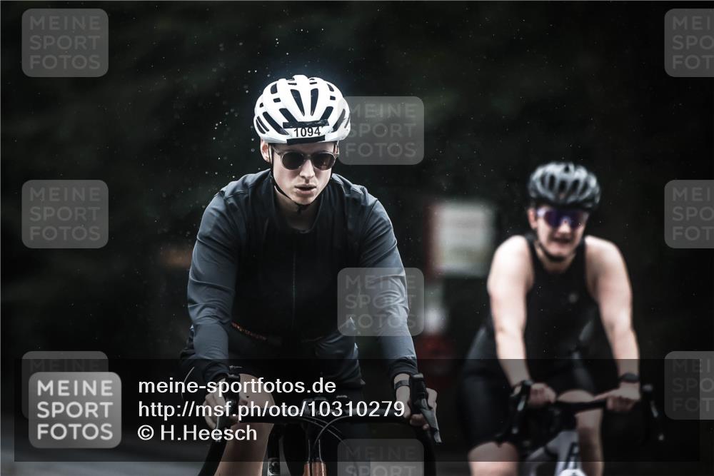 13.09.2026 - Stadtparktriathlon H.Heesch http://msf.ph/oto/10310279 13.09.2026 12:50:23 Radfahren 1080, 1094, 1144, 1150, 1249, 1264, 1306 meine-sportfotos.de
