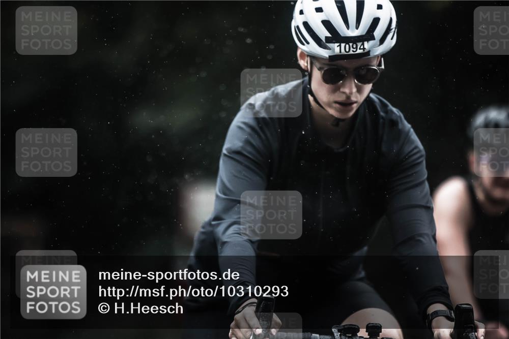 13.09.2026 - Stadtparktriathlon H.Heesch http://msf.ph/oto/10310293 13.09.2026 12:50:23 Radfahren 1080, 1094, 1144, 1150, 1249, 1264, 1306 meine-sportfotos.de