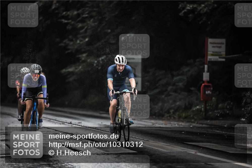 13.09.2026 - Stadtparktriathlon H.Heesch http://msf.ph/oto/10310312 13.09.2026 11:43:32 Radfahren 796, 812, 847, 937 meine-sportfotos.de