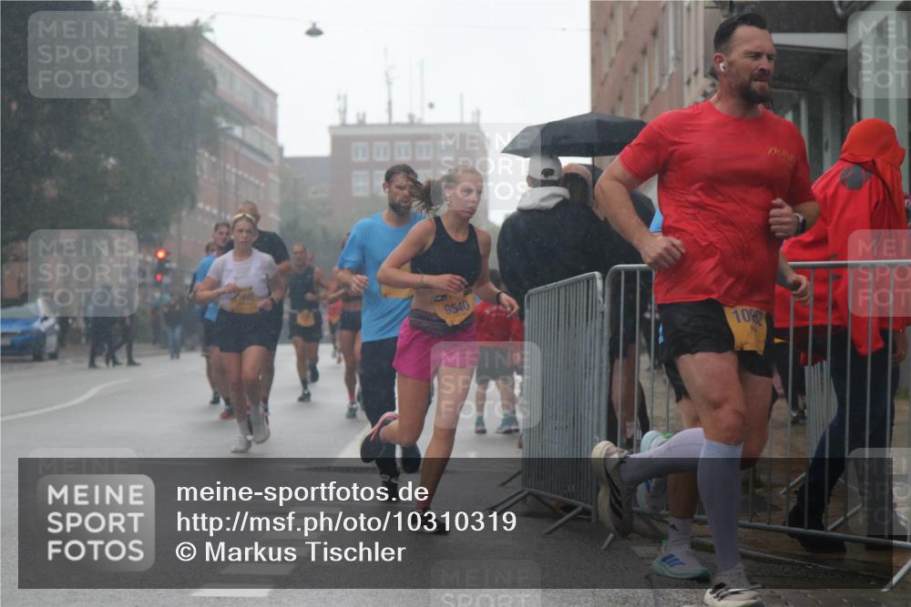 13.09.2026 - Kiel Lauf Markus Tischler http://msf.ph/oto/10310319 13.09.2026 10:35:39 Fleethörn 9540, 1092 meine-sportfotos.de