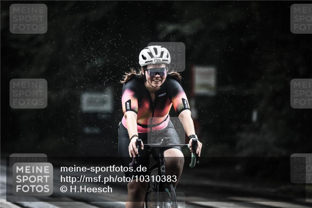 13.09.2026 - Stadtparktriathlon H.Heesch http://msf.ph/oto/10310383 13.09.2026 11:43:34 Radfahren 796, 812, 847, 937 meine-sportfotos.de