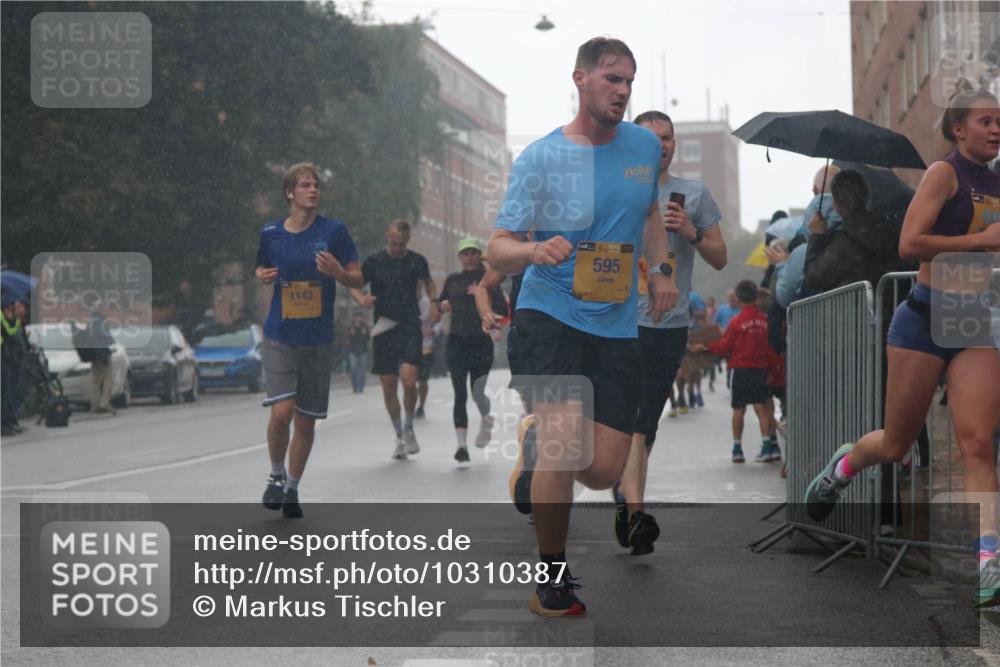 13.09.2026 - Kiel Lauf Markus Tischler http://msf.ph/oto/10310387 13.09.2026 10:35:44 Fleethörn 1142, 38, 595 meine-sportfotos.de