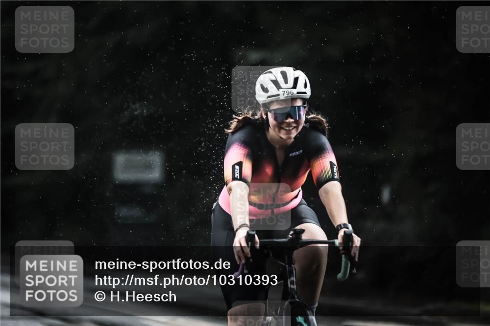 13.09.2026 - Stadtparktriathlon H.Heesch http://msf.ph/oto/10310393 13.09.2026 11:43:34 Radfahren 796, 812, 847, 937 meine-sportfotos.de