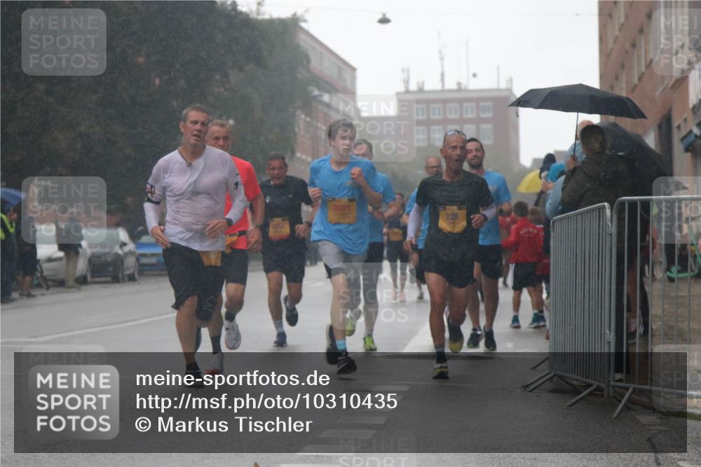 13.09.2026 - Kiel Lauf Markus Tischler http://msf.ph/oto/10310435 13.09.2026 10:35:50 Fleethörn 3981, 228 meine-sportfotos.de
