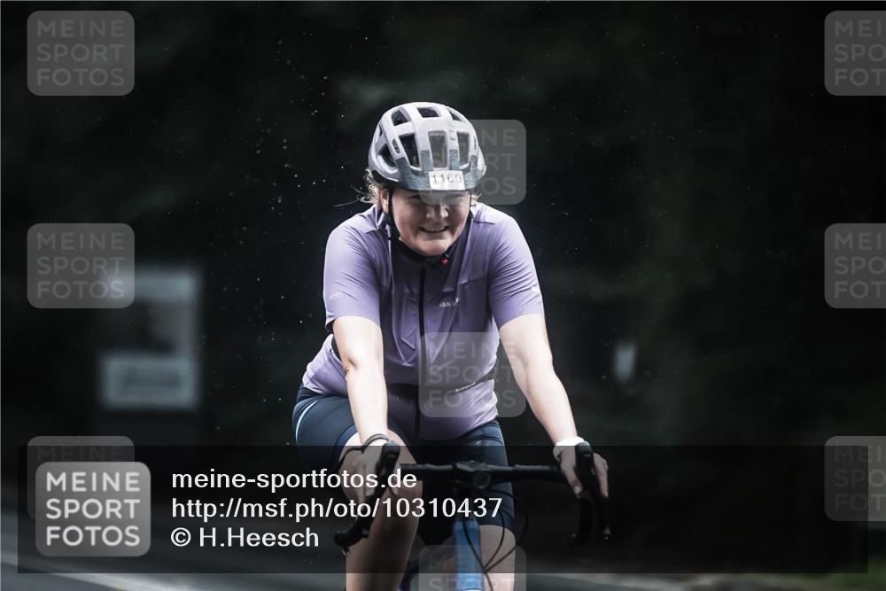 13.09.2026 - Stadtparktriathlon H.Heesch http://msf.ph/oto/10310437 13.09.2026 12:50:36 Radfahren 1159, 1160, 1292 meine-sportfotos.de