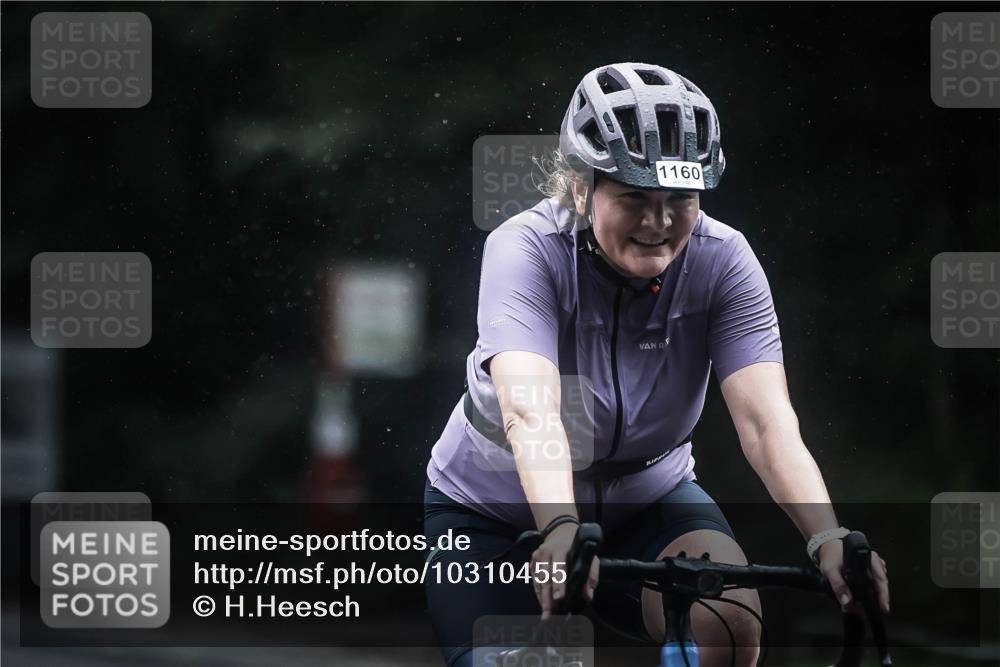 13.09.2026 - Stadtparktriathlon H.Heesch http://msf.ph/oto/10310455 13.09.2026 12:50:37 Radfahren 1159, 1160, 1292 meine-sportfotos.de