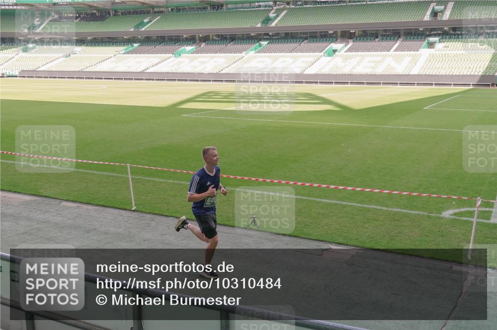 13.09.2026 - 21. swb-Marathon Bremen Michael Burmester http://msf.ph/oto/10310484 13.09.2026 12:45:07 Laufen im Stadion 280, 339, 474, 493, 508, 623, 678, 681, 715, 788, 969, 1017, 1264, 1277, 1301, 1335, 1372, 1498, 1696, 1770, 1863, 1937, 1975, 2020, 2084, 2098, 3092, 3271, 3609, 4110, 4118, 4157, 4328, 4739, 4904, 5092, 5143, 5369, 5601, 5776, 5996, 6918, 6973, 7015, 7206, 7265, 7336, 7478, 7715, 8028, 8054, 8096, 8756, 8936, 9070, 9129, 9137, 9273, 9306, 9583, 9642, 13063, 13168, 13237, 126, 371, 603, 640, 650, 671, 735, 744, 912, 957, 1136, 1336, 1411, 1667, 1822 meine-sportfotos.de