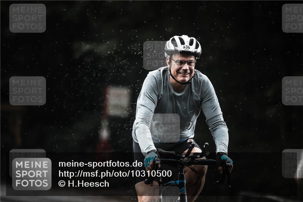 13.09.2026 - Stadtparktriathlon H.Heesch http://msf.ph/oto/10310500 13.09.2026 11:43:45 Radfahren 795, 938 meine-sportfotos.de