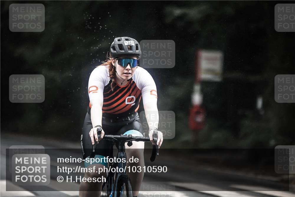13.09.2026 - Stadtparktriathlon H.Heesch http://msf.ph/oto/10310590 13.09.2026 12:50:57 Radfahren 1096, 1107, 1139, 1143, 1168, 1219 meine-sportfotos.de