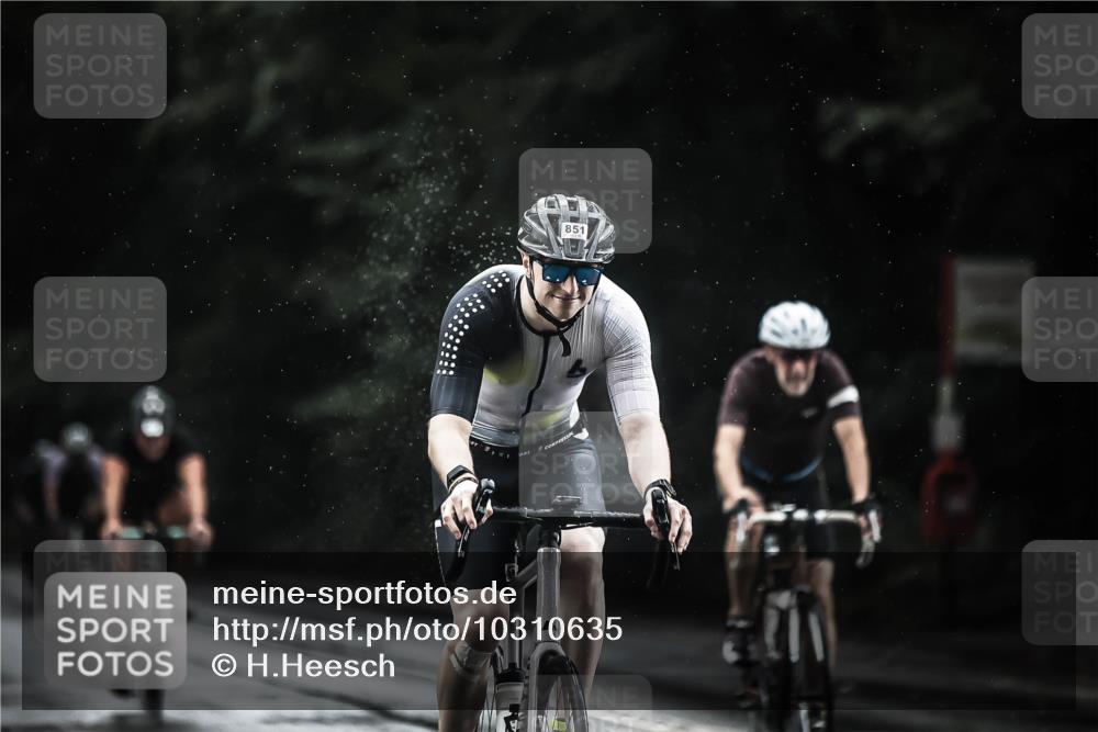13.09.2026 - Stadtparktriathlon H.Heesch http://msf.ph/oto/10310635 13.09.2026 11:44:00 Radfahren 713, 808, 823, 851, 886, 894, 904, 928, 963 meine-sportfotos.de
