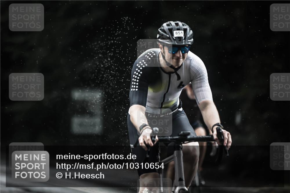 13.09.2026 - Stadtparktriathlon H.Heesch http://msf.ph/oto/10310654 13.09.2026 11:44:00 Radfahren 713, 808, 823, 851, 886, 894, 904, 928, 963 meine-sportfotos.de