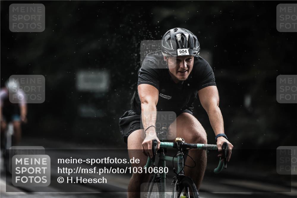 13.09.2026 - Stadtparktriathlon H.Heesch http://msf.ph/oto/10310680 13.09.2026 11:44:02 Radfahren 713, 762, 808, 823, 832, 849, 851, 886, 894, 904, 928, 963 meine-sportfotos.de