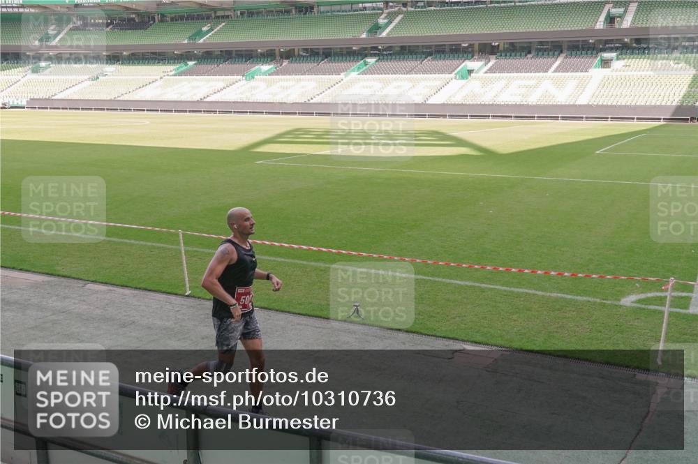 13.09.2026 - 21. swb-Marathon Bremen Michael Burmester http://msf.ph/oto/10310736 13.09.2026 12:45:33 Laufen im Stadion 195, 280, 339, 474, 493, 508, 567, 678, 681, 697, 715, 788, 1017, 1034, 1181, 1241, 1264, 1277, 1301, 1335, 1498, 1696, 1863, 1937, 1975, 2020, 2084, 2098, 2297, 2889, 3092, 3271, 3609, 4110, 4118, 4157, 4328, 5092, 5719, 5996, 6918, 6973, 7015, 7206, 7265, 7336, 7478, 7715, 8028, 8054, 8096, 8319, 8325, 8331, 8670, 8701, 8756, 8936, 9070, 9129, 9137, 9273, 9306, 9495, 9583, 9642, 13063, 13168, 13237, 439, 650, 957, 1411, 1667, 1822 meine-sportfotos.de