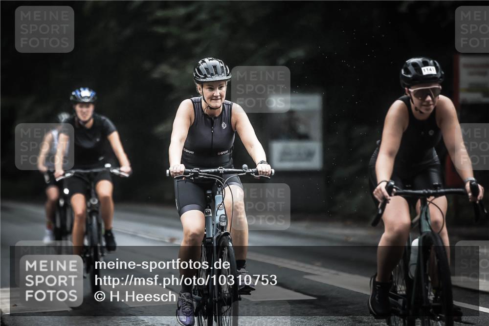 13.09.2026 - Stadtparktriathlon H.Heesch http://msf.ph/oto/10310753 13.09.2026 12:51:05 Radfahren 1097, 1113, 1139, 1141, 1167, 1168, 1216, 1219, 1295 meine-sportfotos.de