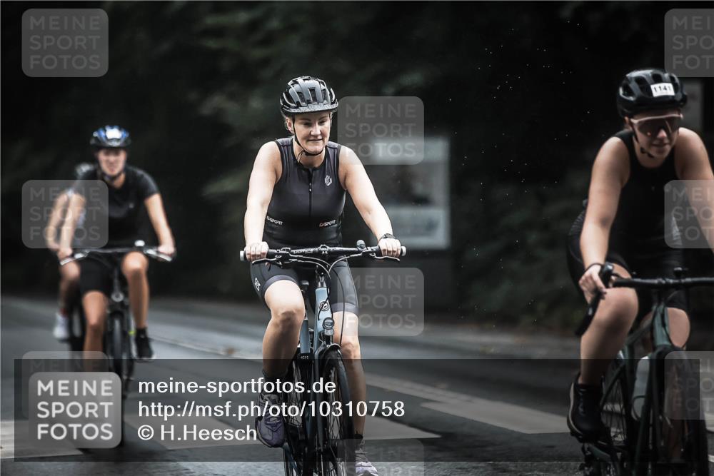 13.09.2026 - Stadtparktriathlon H.Heesch http://msf.ph/oto/10310758 13.09.2026 12:51:05 Radfahren 1097, 1113, 1139, 1141, 1167, 1168, 1216, 1219, 1295 meine-sportfotos.de