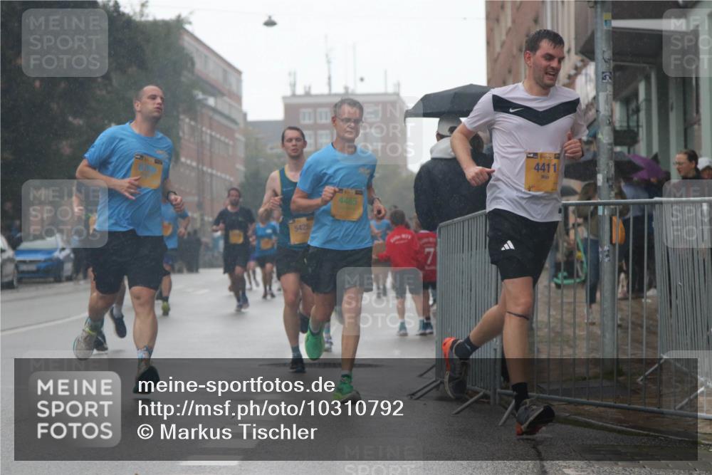 13.09.2026 - Kiel Lauf Markus Tischler http://msf.ph/oto/10310792 13.09.2026 10:36:23 Fleethörn 5425, 4465, 38, 4411 meine-sportfotos.de