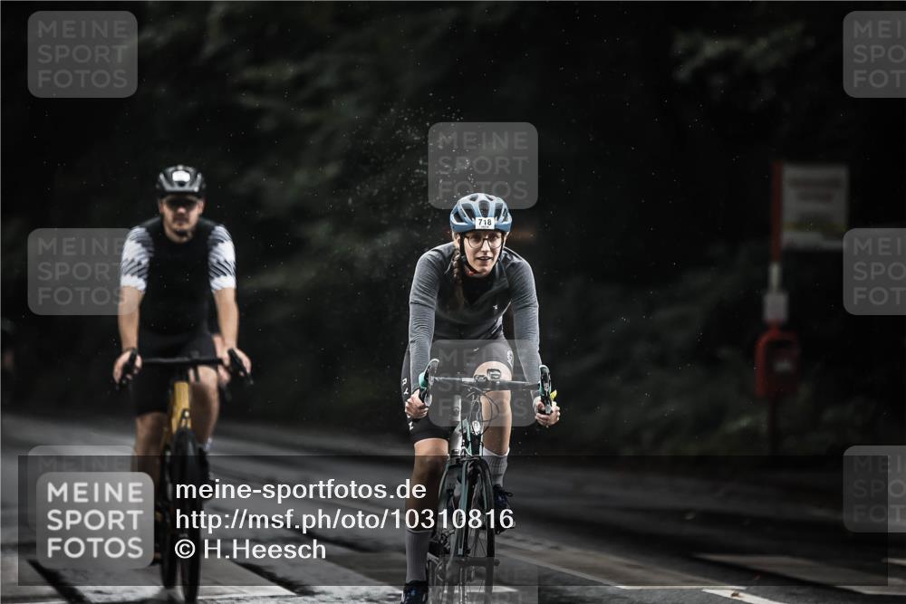 13.09.2026 - Stadtparktriathlon H.Heesch http://msf.ph/oto/10310816 13.09.2026 11:44:11 Radfahren 716, 718, 762, 823, 832, 833, 836, 841, 849, 861, 864, 886, 906 meine-sportfotos.de