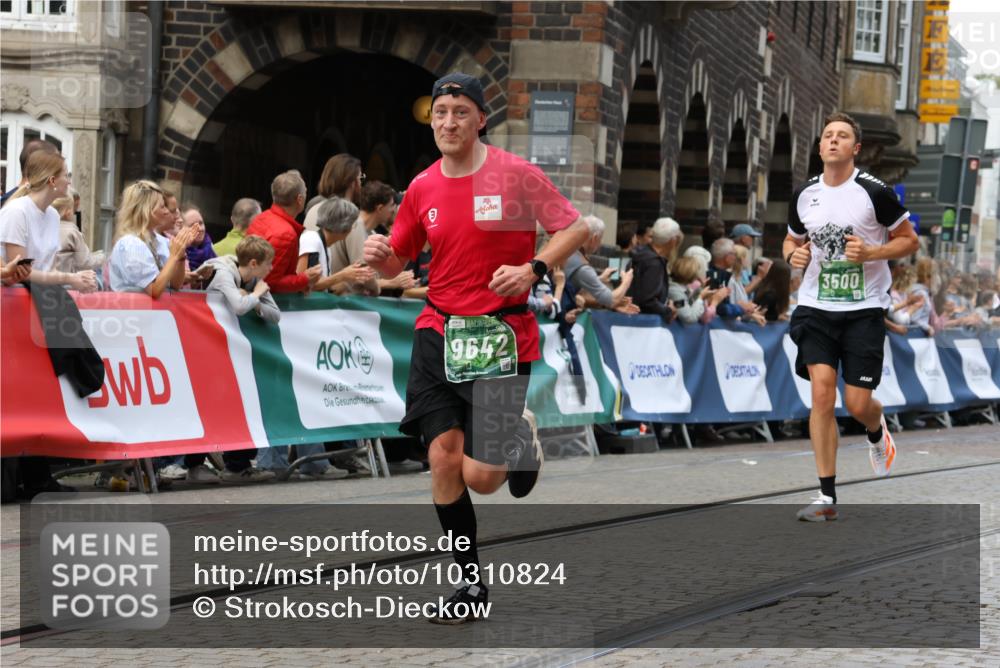 13.09.2026 - 21. swb-Marathon Bremen Strokosch-Dieckow http://msf.ph/oto/10310824 13.09.2026 13:03:53 Ziel 1090, 1372, 1950, 3092, 5024, 5143, 5719, 6973, 7715, 895, 2094, 3500, 4236, 9061, 9129, 9544 meine-sportfotos.de