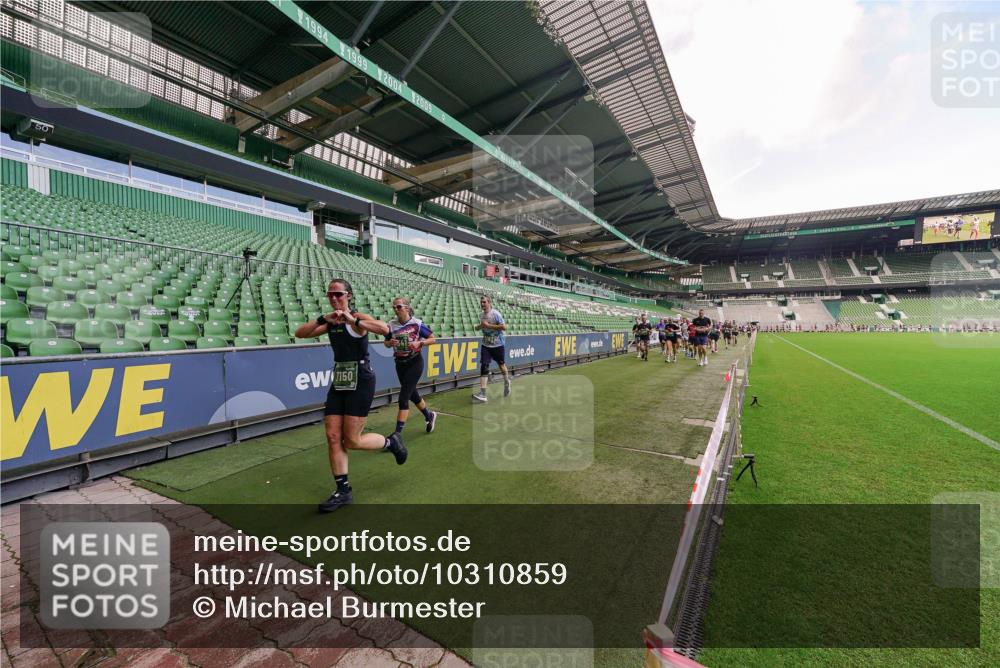 13.09.2026 - 21. swb-Marathon Bremen Michael Burmester http://msf.ph/oto/10310859 13.09.2026 13:08:35 Laufen im Stadion 132, 156, 383, 489, 532, 549, 551, 563, 607, 625, 682, 800, 808, 809, 813, 834, 846, 884, 911, 1025, 1072, 1124, 1150, 1173, 1189, 1210, 1285, 1289, 1322, 1364, 1387, 1395, 1398, 1532, 1559, 1600, 1688, 1831, 1841, 1854, 1880, 1899, 1926, 2003, 2041, 2070, 2208, 2215, 2229, 2243, 2283, 2318, 2366, 2380, 2405, 2413, 2429, 2441, 2467, 2492, 2565, 2611, 2635, 2692, 2727, 2731, 2755, 2782, 2802, 2823, 2831, 2841, 2866, 2897, 2911, 2930, 2931, 2941, 2949, 2960, 3327, 3437, 3857 meine-sportfotos.de